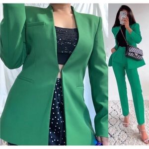 Zara lapeless green blazer